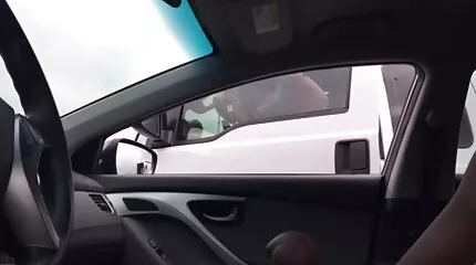 Anh ta quan hệ tình dục qua đường hậu môn, và sau đó chịch cô gái tóc vàng vào mông, kết thúc khuôn mặt của cô sec co trang nhat ban ấy.