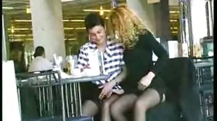 Thủ dâm âm hộ bằng mọi sec ba gia nhat ban cách và xuất sắc.