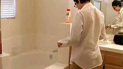 Chồng muốn vợ phjm sec nhat ban và đụ với niềm vui.