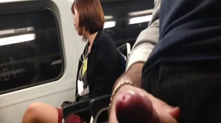 Cận cảnh sex nghiệp dư bắn tinh vào mặt gái. sec ba gia nhat ban
